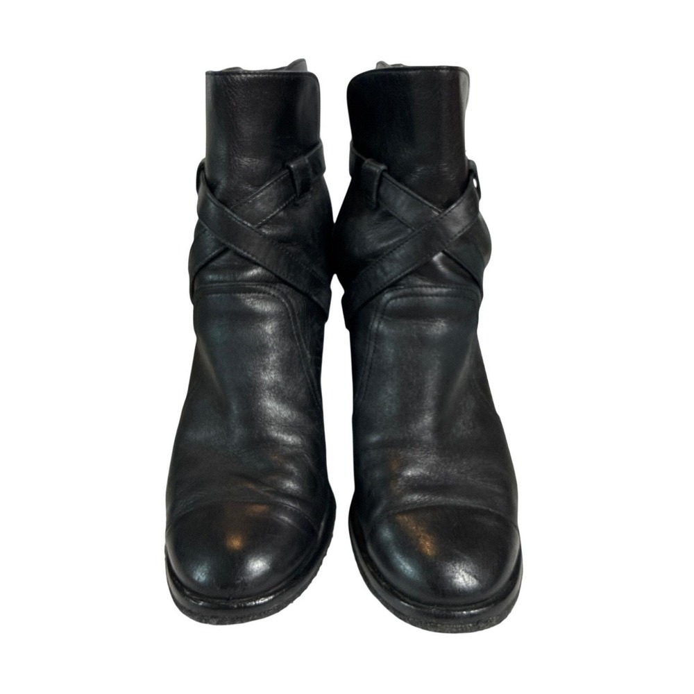 Vintage Chanel Black Leather CC Logo Ankle Boots Moto Heel 35.5 - used - Chanel